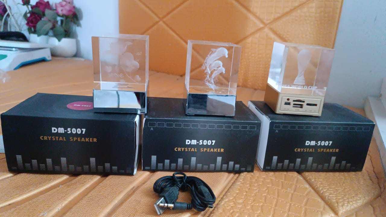 3D Mix Design LED Light Base With Speaker (1 Pc / B Grade) 3D Mix Design LED Light Base With Speaker (1 Pc / B Grade)